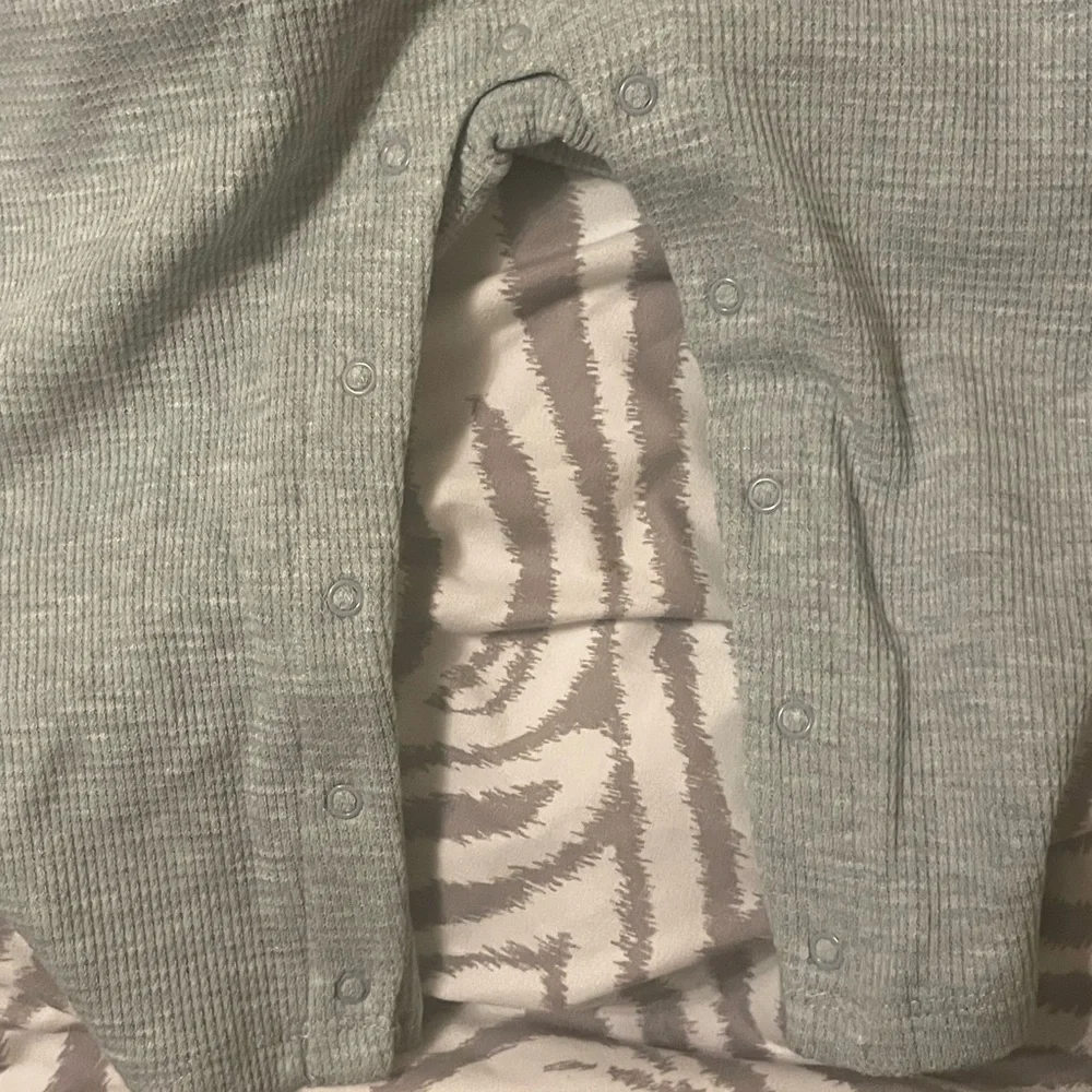 Gerber Baby Hooded Baby Romper with Buttons Size: 24 Months
